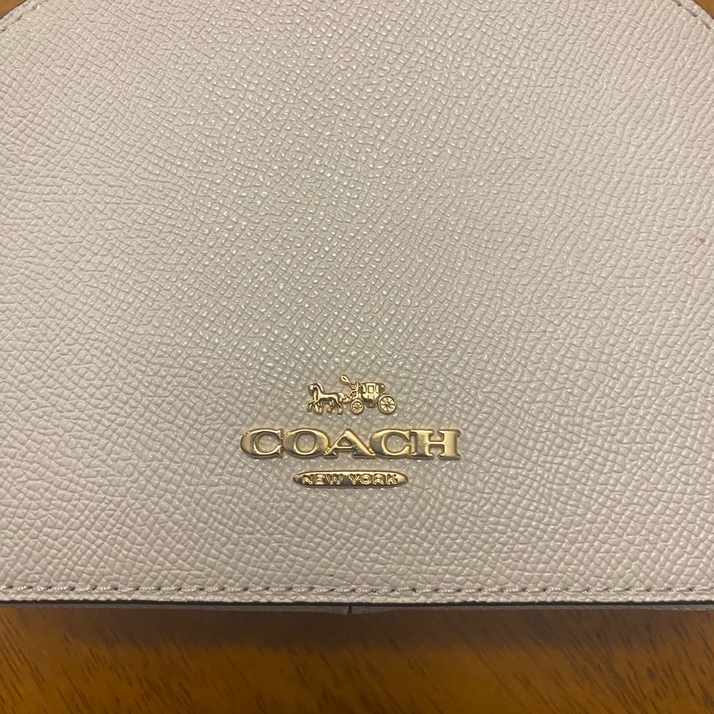 Small Cream Coach Purse - Picture 4 of 5